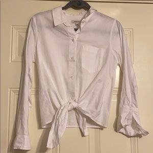 Madewell tie-front button down